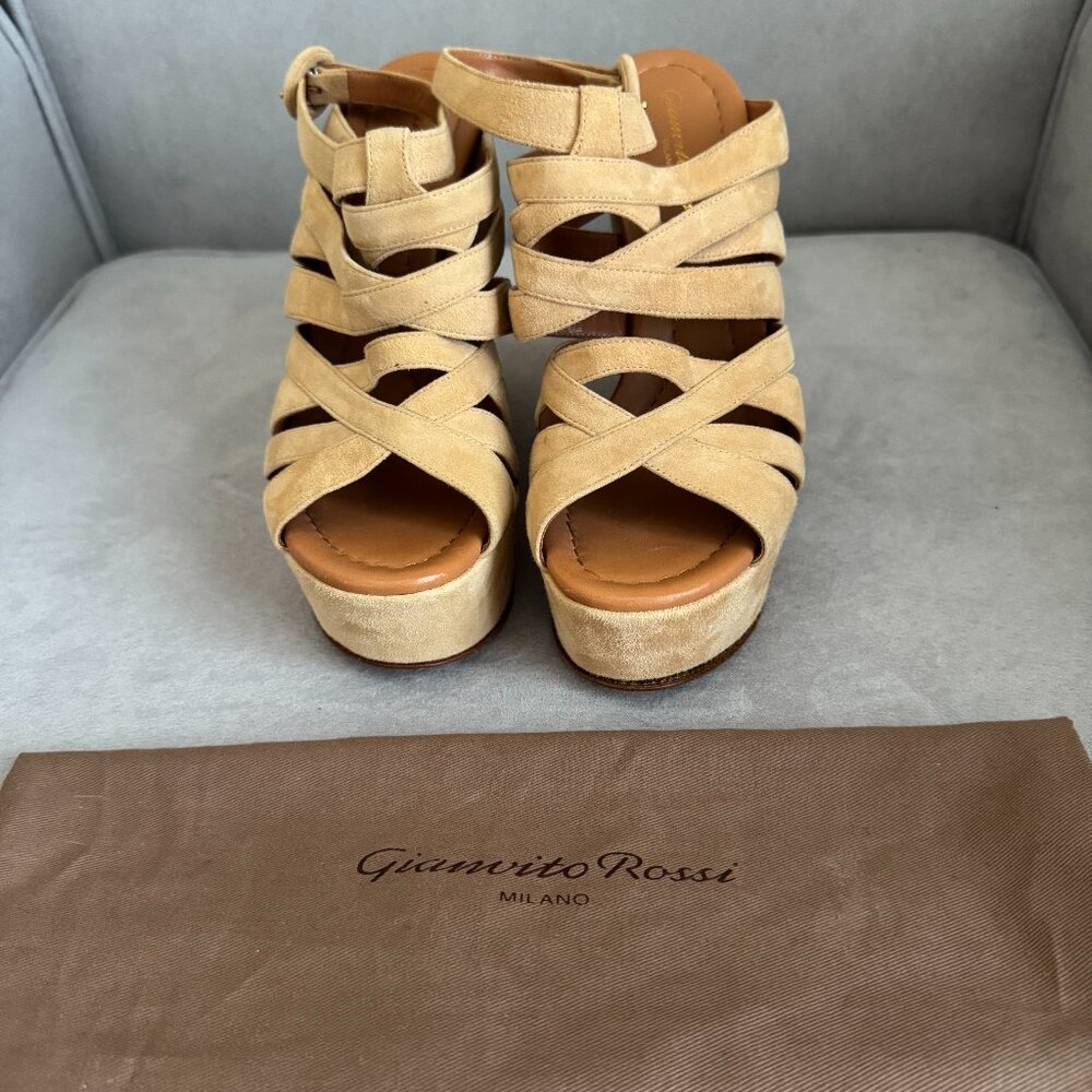 Gianvito Rossi Suede Strappy Tan Wedge Sandals Size 36